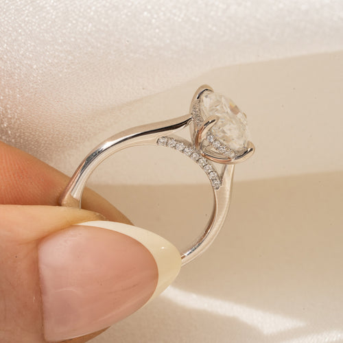 The Chayce Ring - 3ct Moissanite
