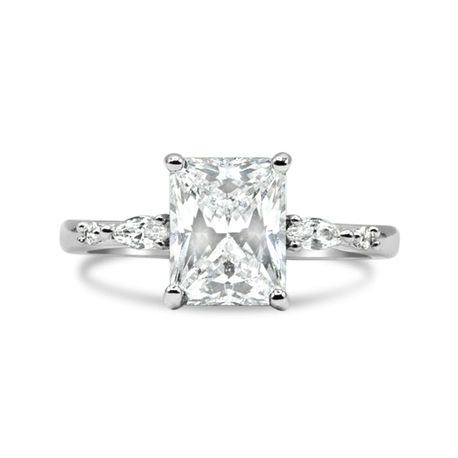 The Blaize Ring - 3ct Moissanite