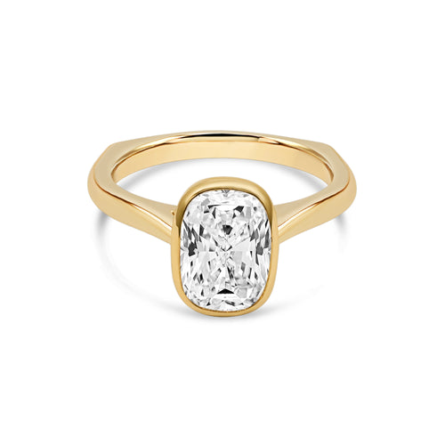 The Fleur Ring - 2.9ct Moissanite