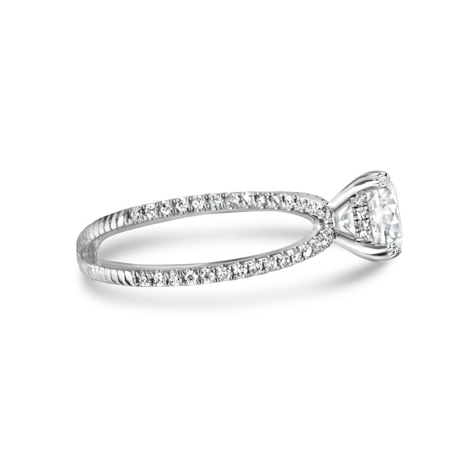 The Lilly Ring - 2ct Moissanite