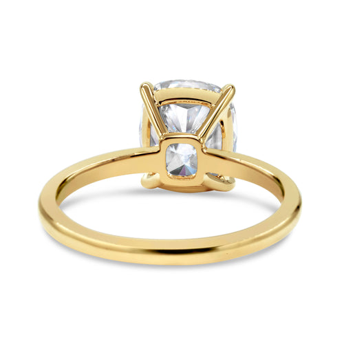 The Wren Ring - 3ct Moissanite