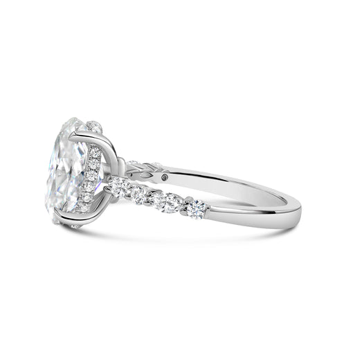 The Ella Ring - 3.23ct Moissanite