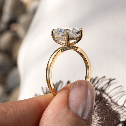 The Lexie Ring - 2.90ct Moissanite