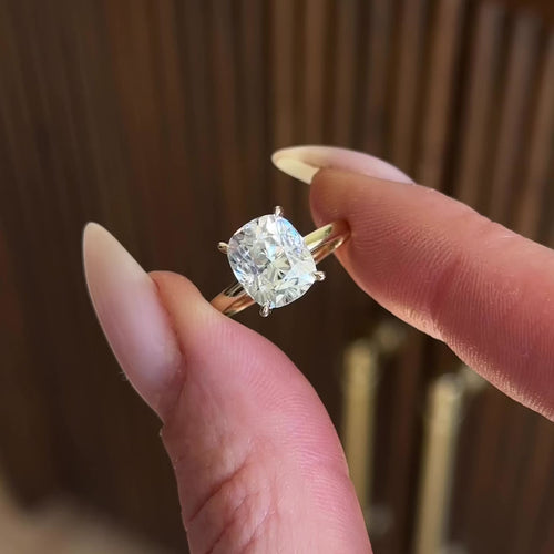 The Wren Ring - 3ct Moissanite