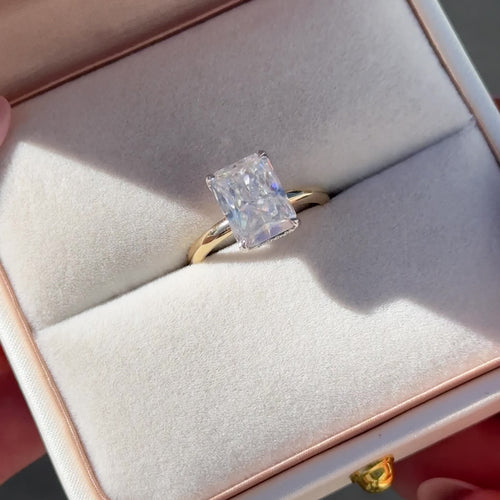 The Ainsley Ring - 3.5ct Moissanite
