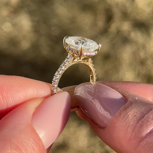 The Grace Ring - 4.65ct Moissanite