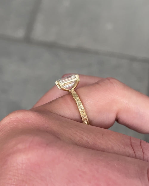 The Kainalu Ring - 2.30ct Moissanite
