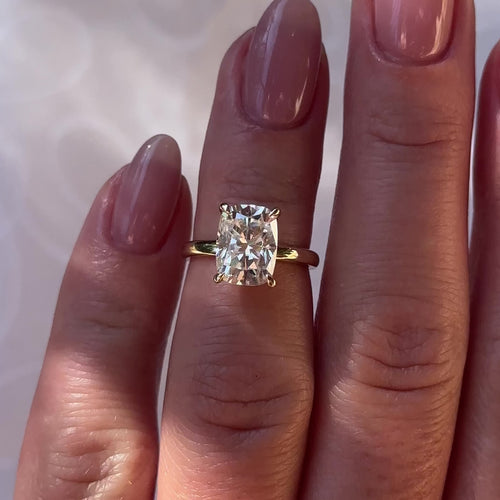 The Quinn Ring - 3ct Moissanite